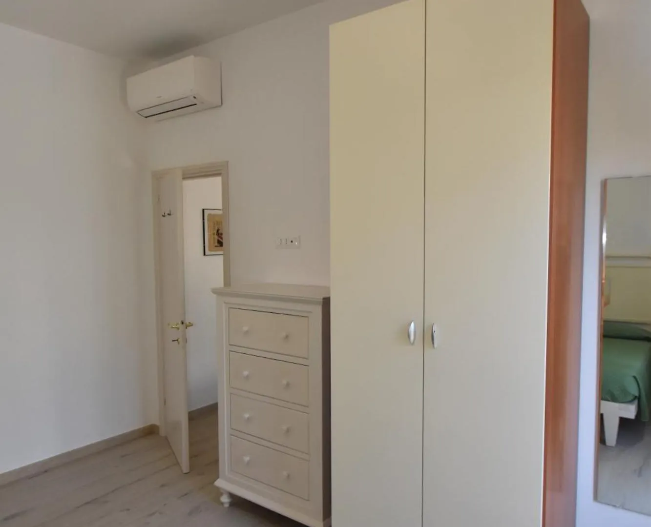 Trilocale Anfora - Zona Mare Con Spazio Esterno, Clima, Posto Auto Marina di Campo Italy