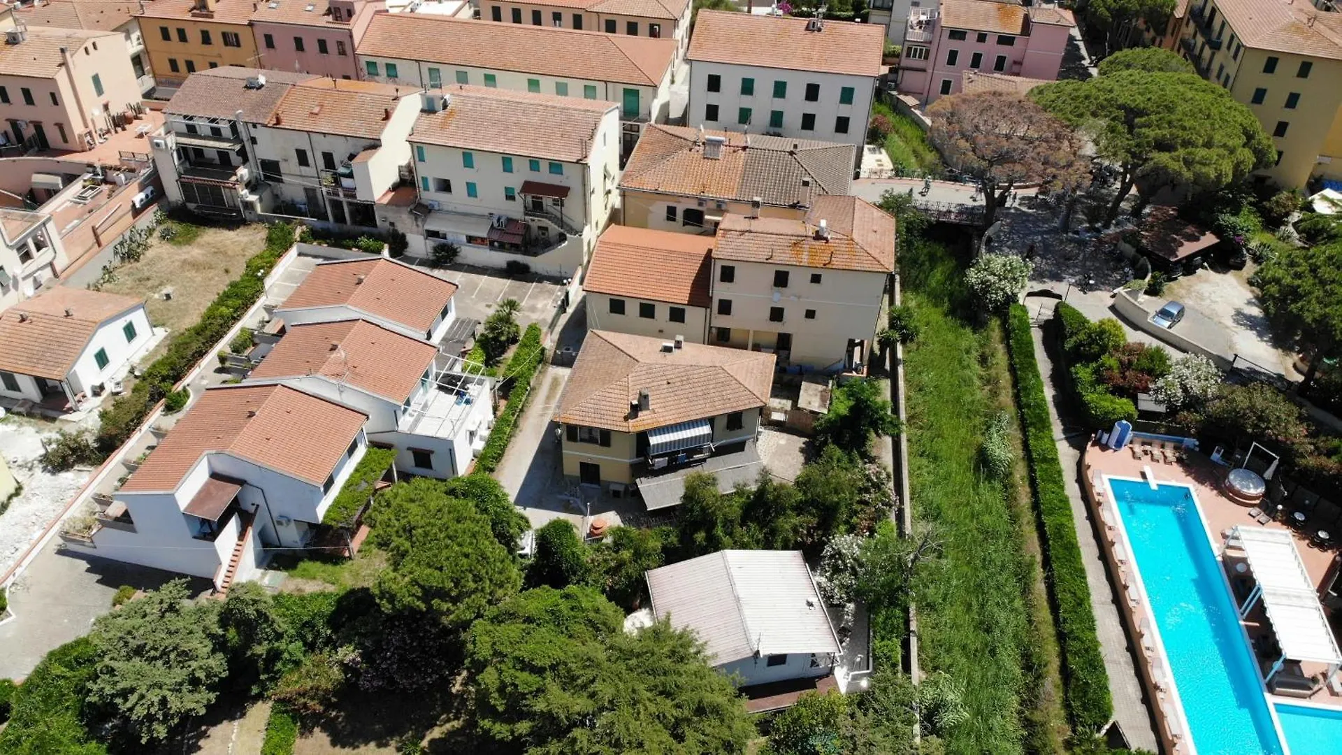 Trilocale Anfora - Zona Mare Con Spazio Esterno, Clima, Posto Auto Marina di Campo 0*,  Italy